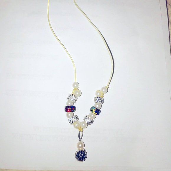 Homemade necklace - Picture 1 of 1